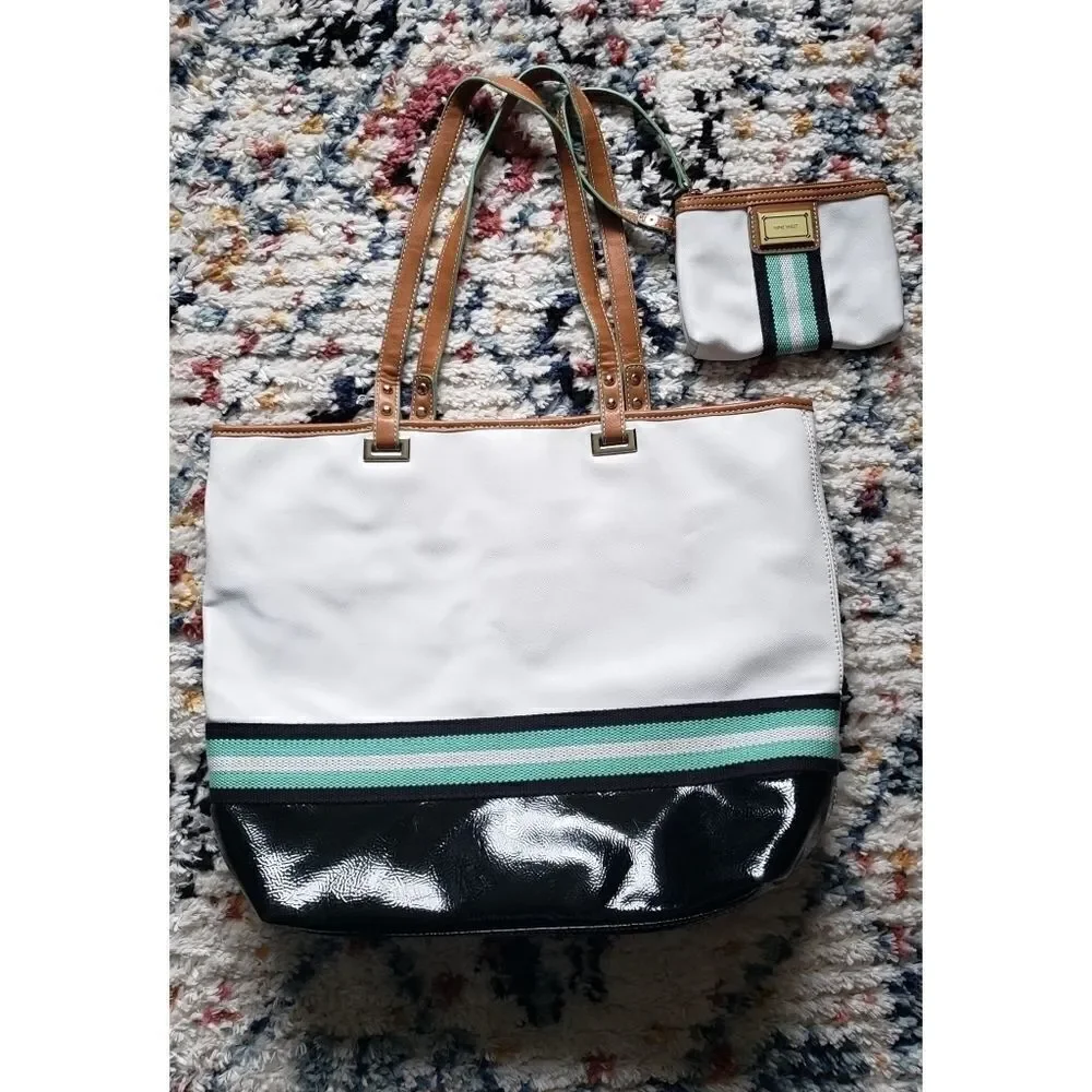 NINE West White Tote Bag with Small Purse Set Like New